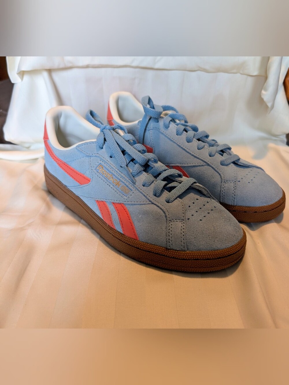 Reebok Club C 85 Suede Sneakers Women's 9 Blue Pink Gum Sole Casual Shoes